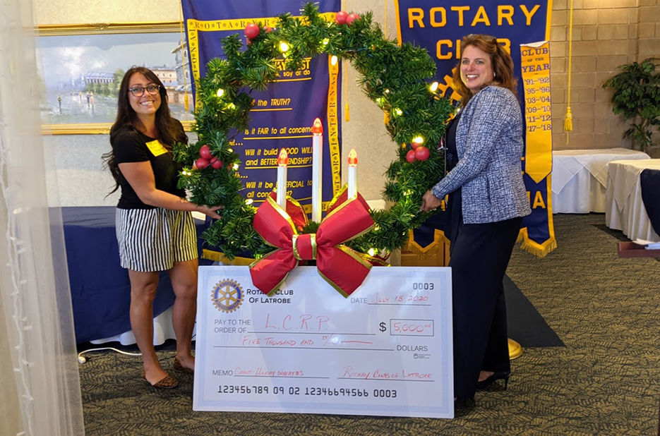 Rotary donates to LCRP wreath program